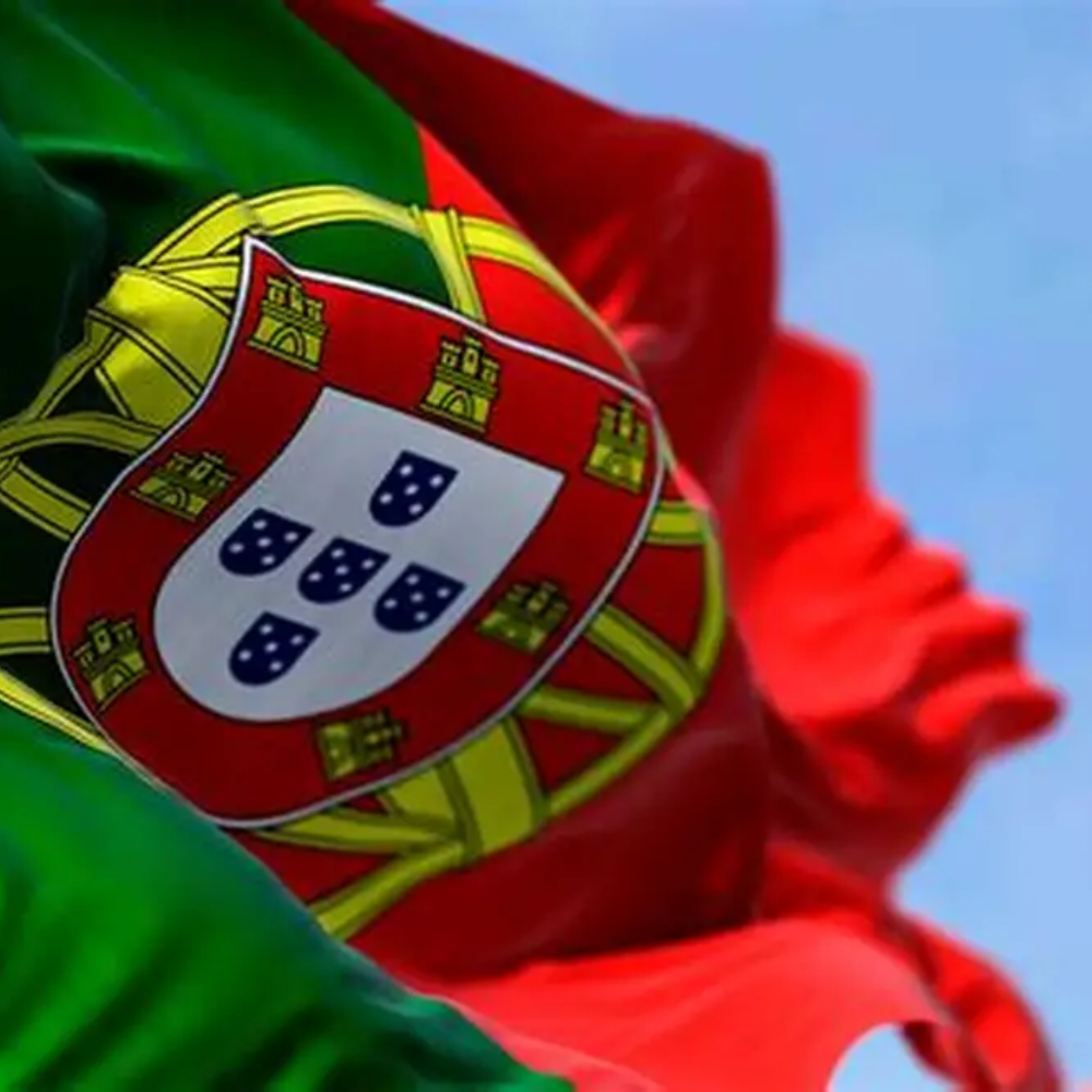 Naturalização portuguesa por residência legal: proposta de alteração aumenta prazo para 7 anos